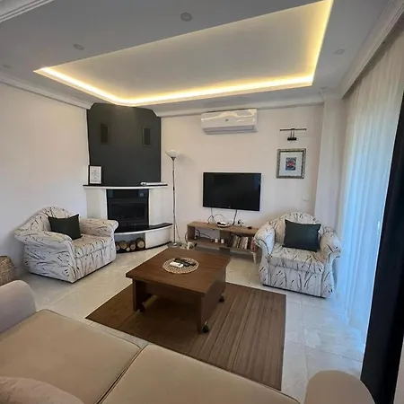 Dsf & A18 Villa